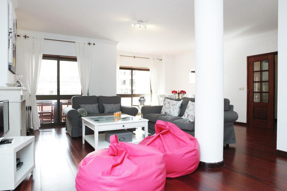 Cascais Guia'S Gorgeous & Spacious Apartment מראה חיצוני תמונה